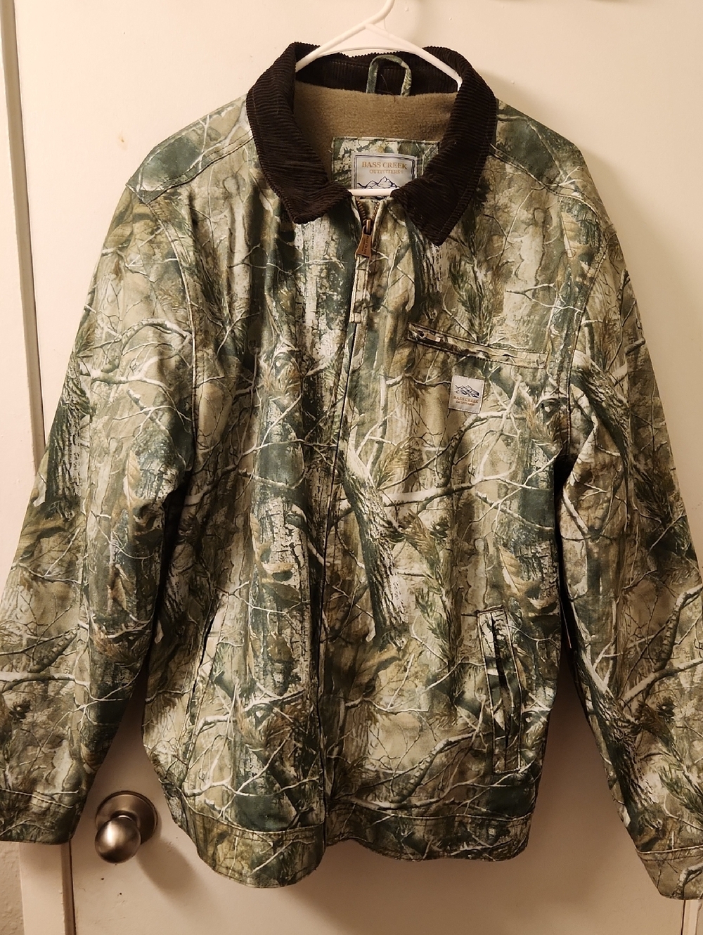 Bass Creek Outfitters Size M